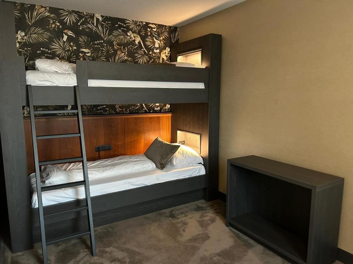 Hotel Van Der Valk Wolvega-Heerenveen Bagian luar foto