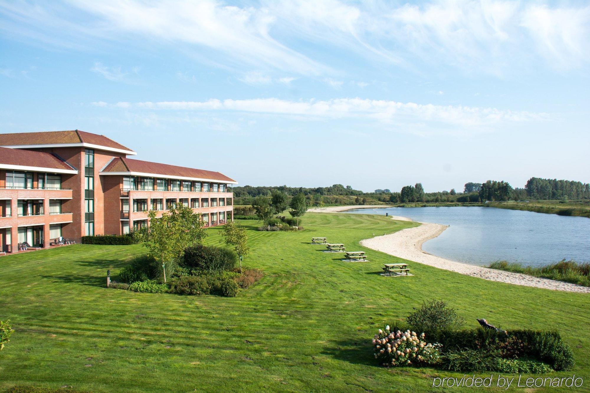 Hotel Van Der Valk Wolvega-Heerenveen Bagian luar foto