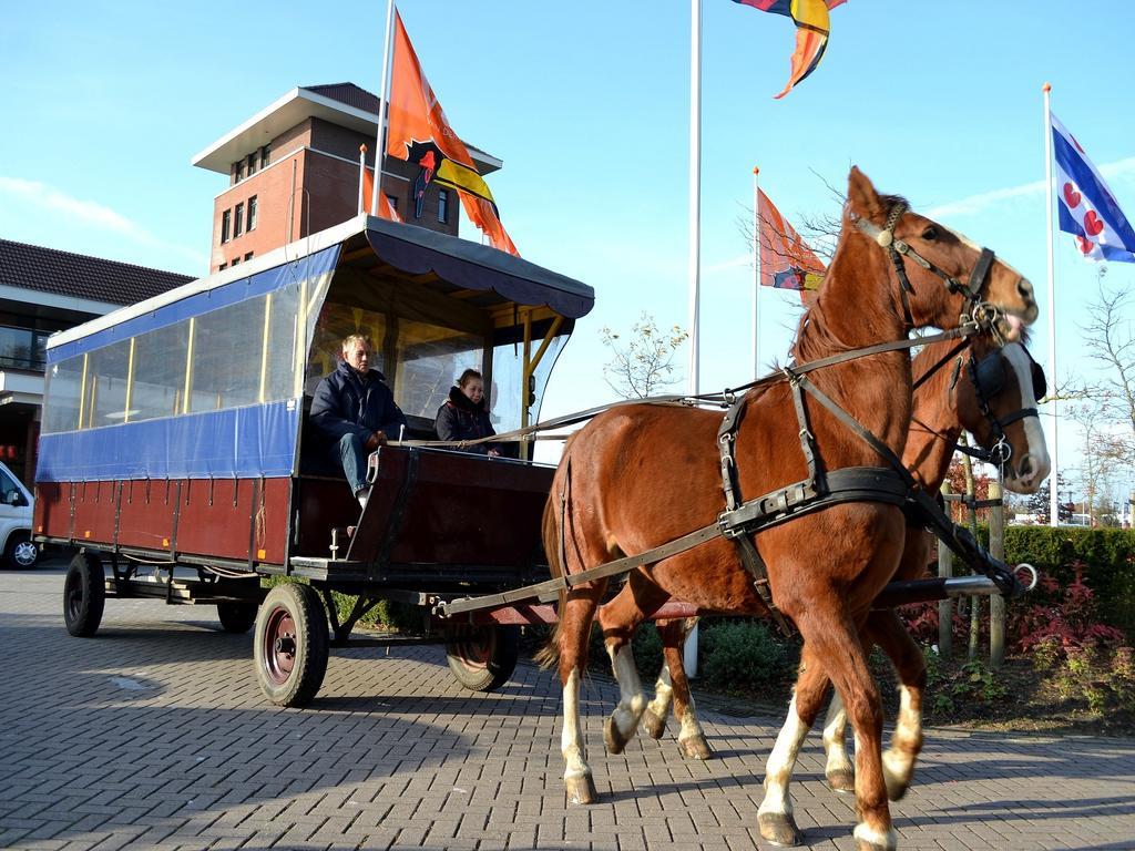 Hotel Van Der Valk Wolvega-Heerenveen Bagian luar foto